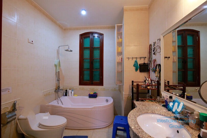 Spacious villa with swimming pool for rent in Tay Ho